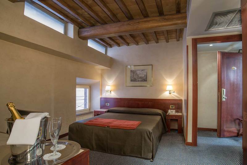 Hotel Accademia 3*