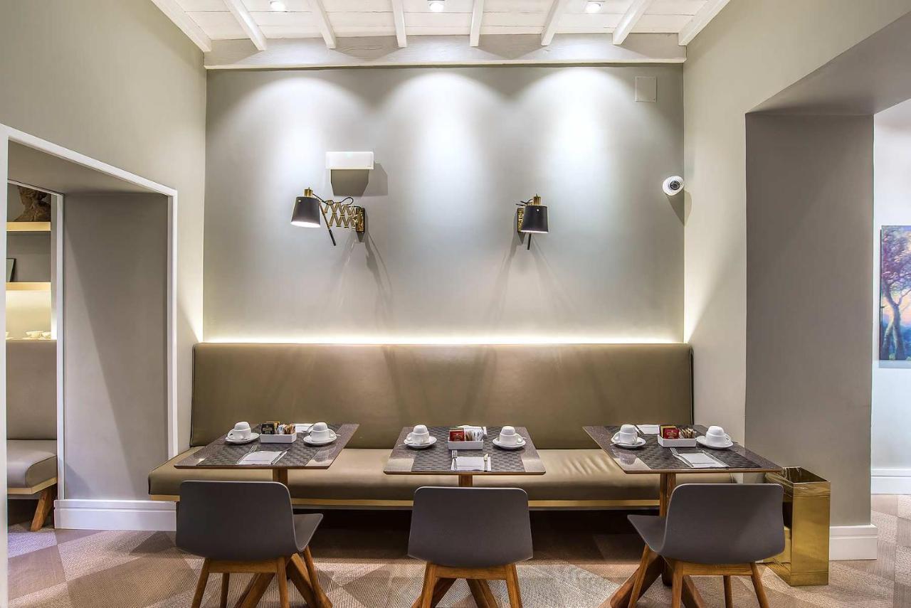 Hotel Accademia 3*